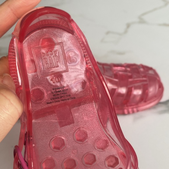 Baby Gap pink jelly toddler sandals 10 - Picture 7 of 7